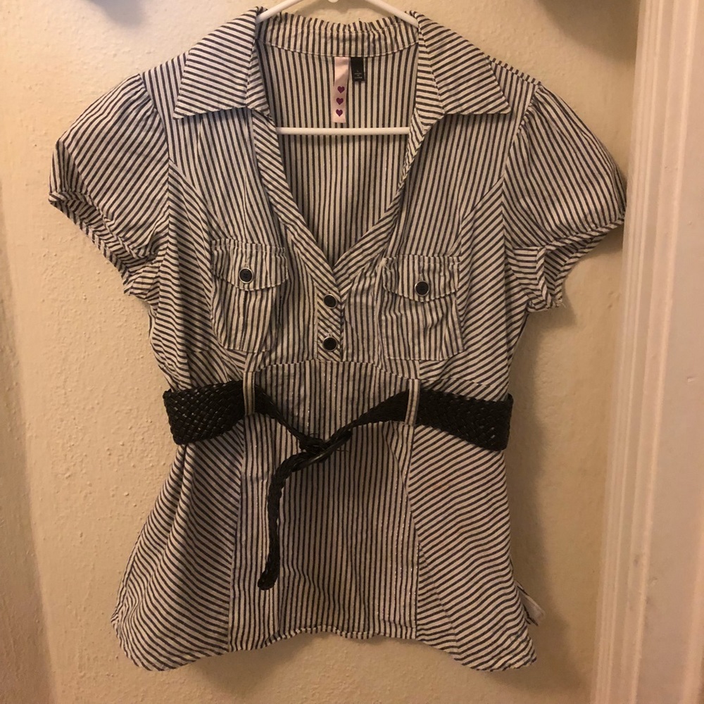Pin stripe top